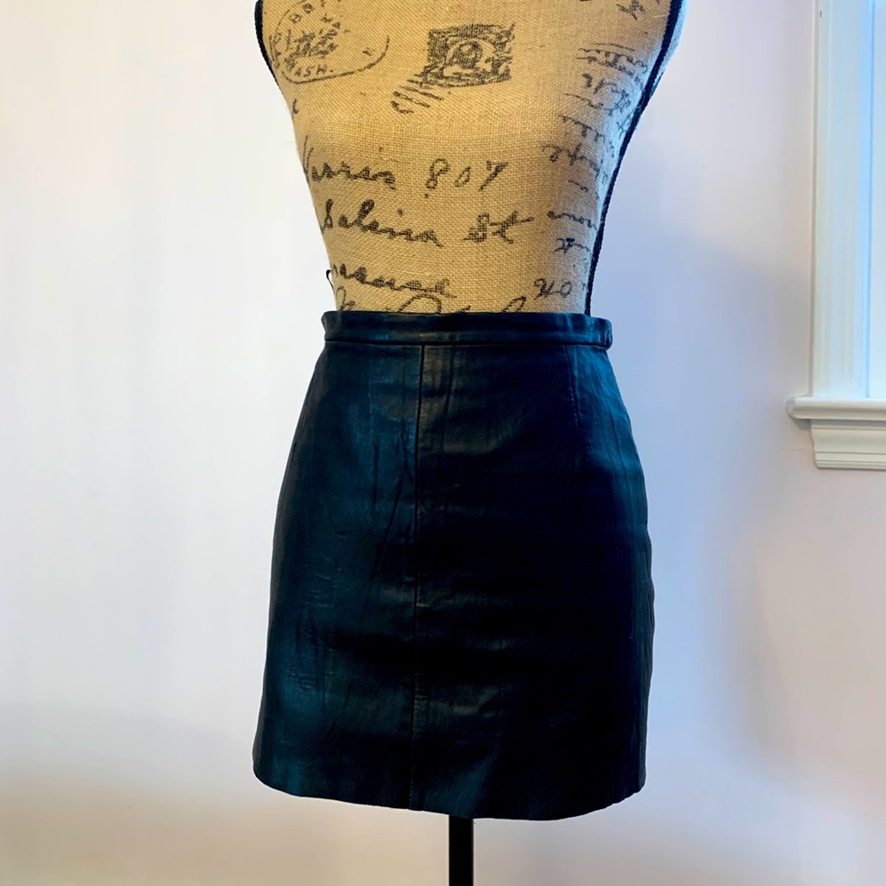 Leather mini skirt US size 36 , lamb skin